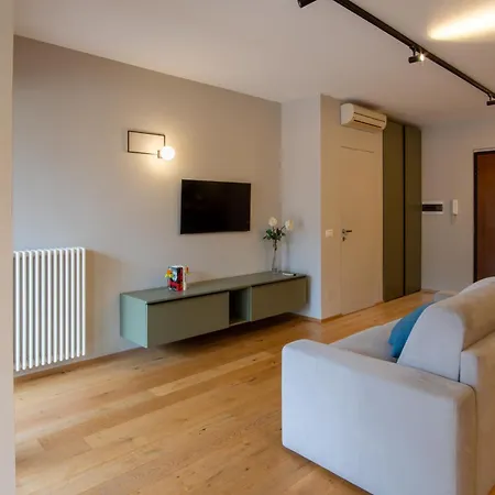 Piazzetta Besio Апартаменты Мондови